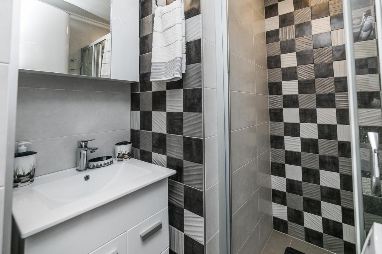 Apartamento Gray Luxe Belgrado Exterior foto